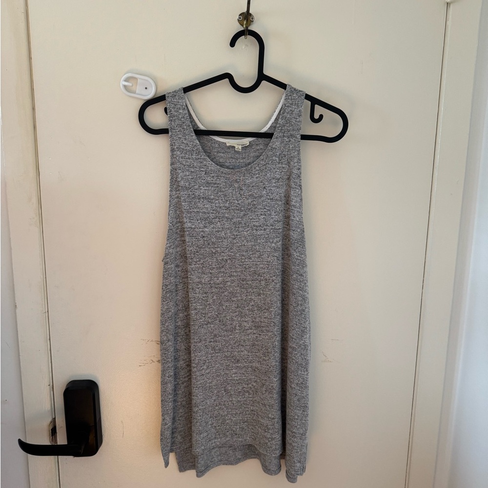 Wilfred Gray Sleeveless Tank Top
